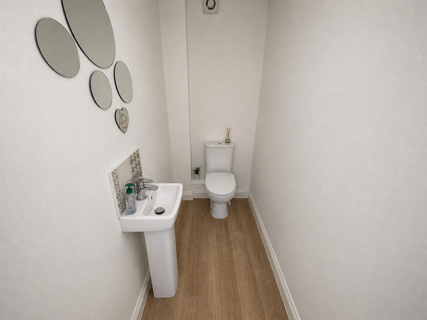 Ffordd Y Merlod, Grovesend, Swansea, SA4 4WP